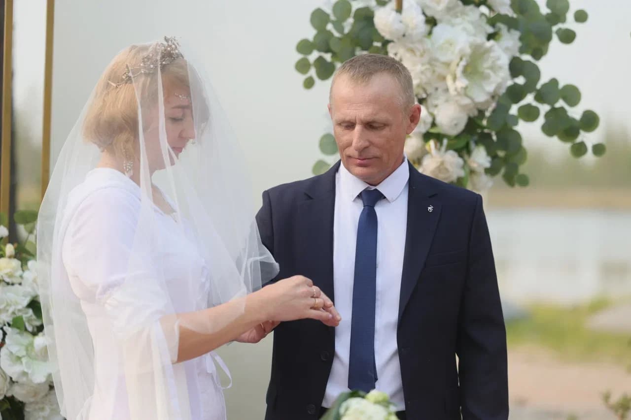 Вадим и Жанна обменялись кольцами